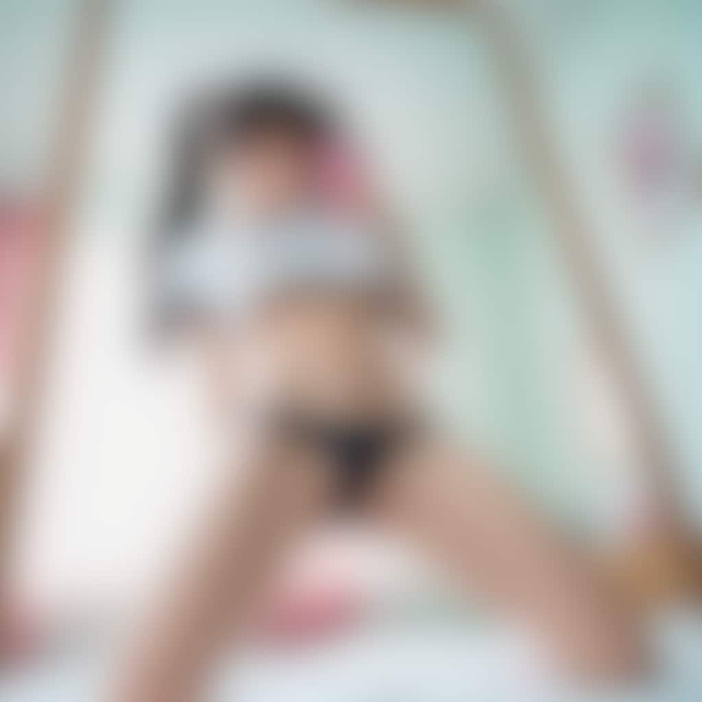 260106P【9+3枚】ローライズブルマに下乳体操服で自撮りしているツインテ爆弾・眞由香