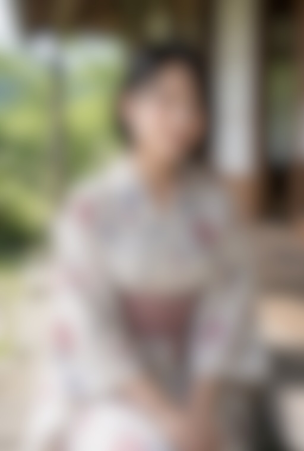 縁側で浴衣