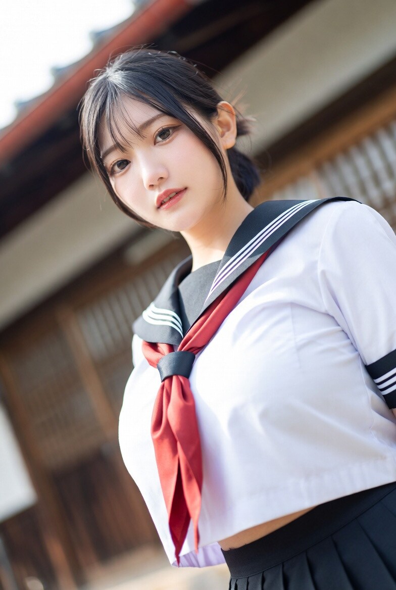 たわわな制服