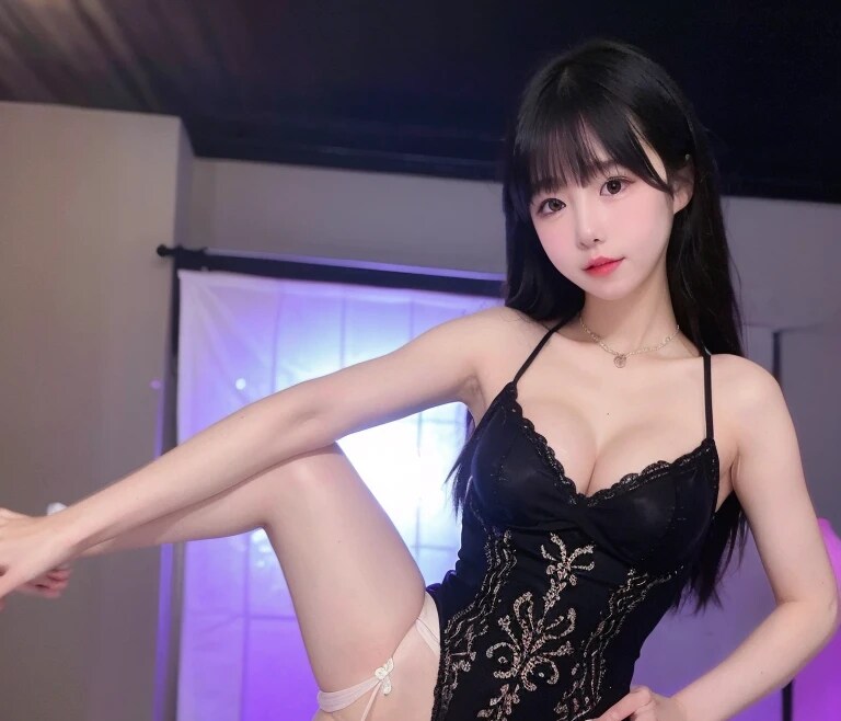 黒髪ロングの美女３７