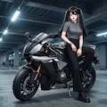 バイクと少女 5枚目