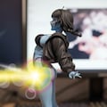 創作女怪人がムーンの必殺技！「ムーン・プリンセス・ハレーション」で倒されるシーンをフィギュア化しました♪・・（青肌だけでなく人肌版も掲載） 5枚目
