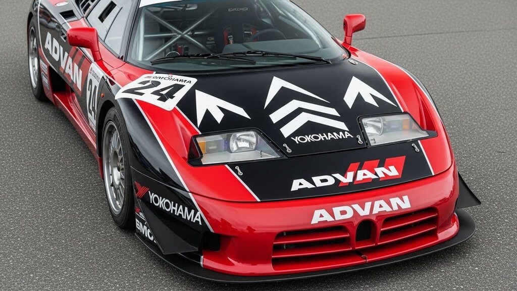 アドバンブガッティB110レーシングカー