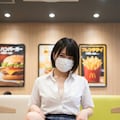 某ハンバーガーチェーンで痴女にずっと睨まれてる 5枚目