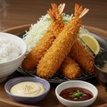 深夜食堂のエビフライ定食 2枚目