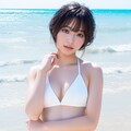 白ビキニと海 3枚目