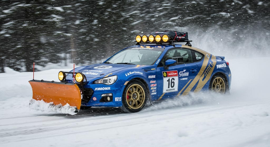 BRZラリーカー除雪車