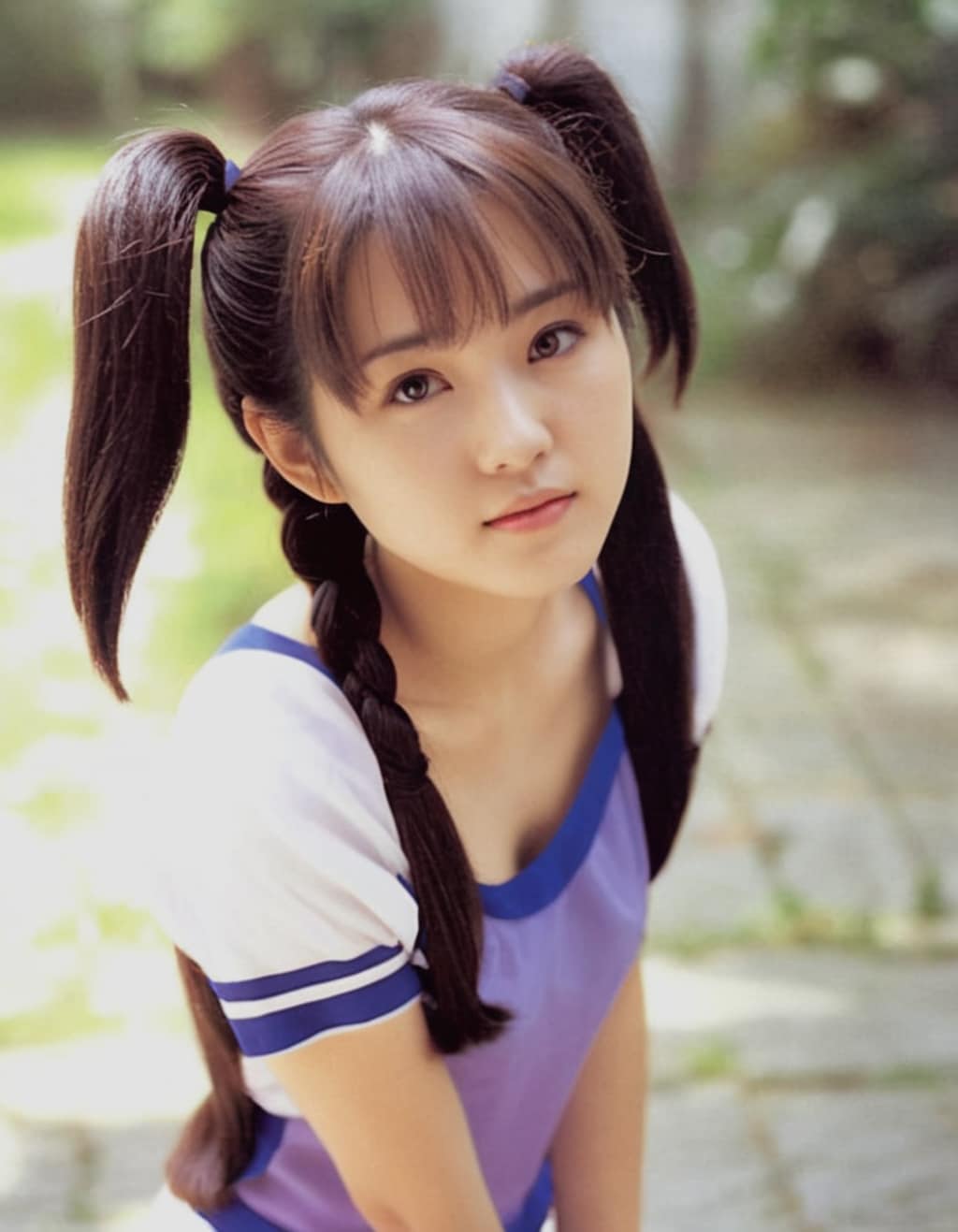 短いツインテール