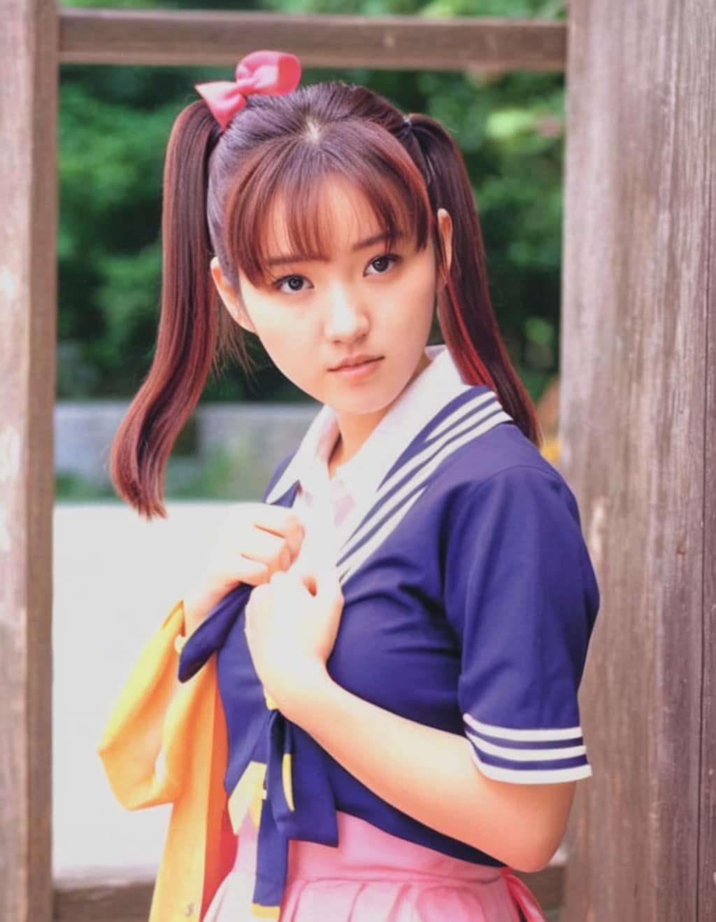 短いツインテール