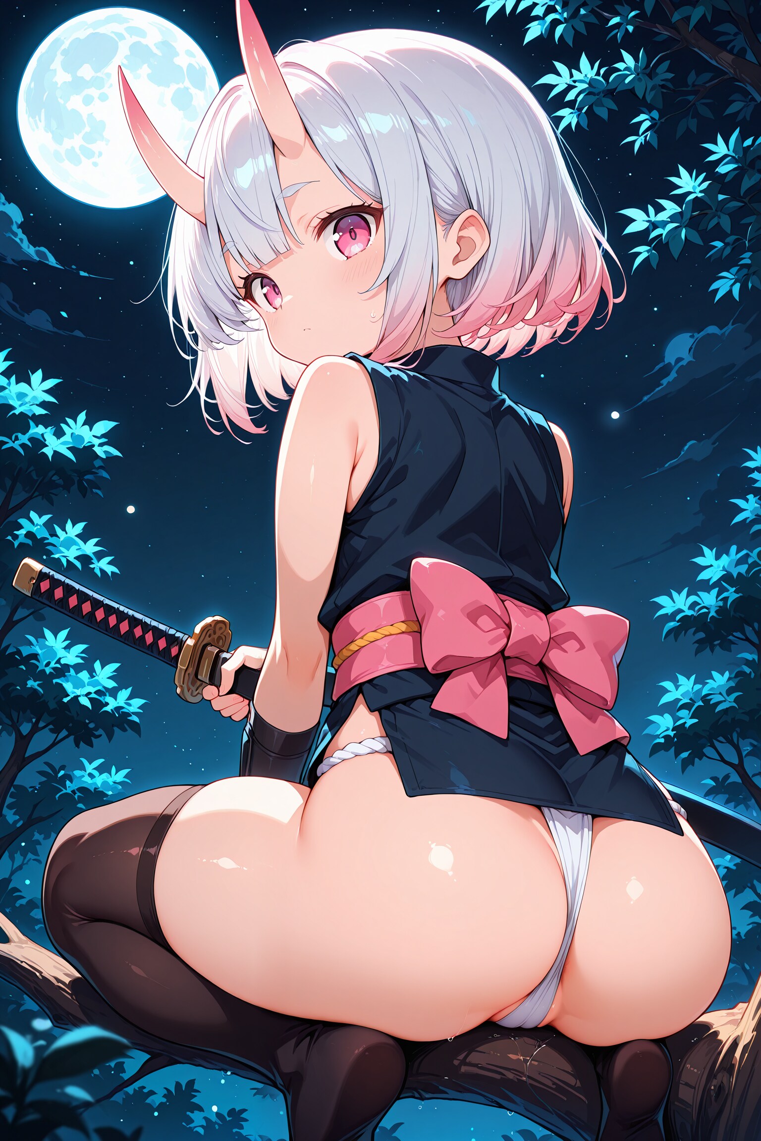 見上げた先の尻