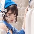 男子トイレを掃除するドジっ娘魔法少女 2枚目