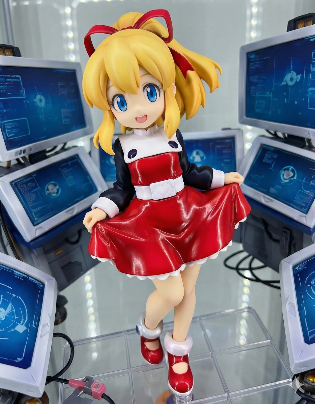 ロールちゃんフィギュア