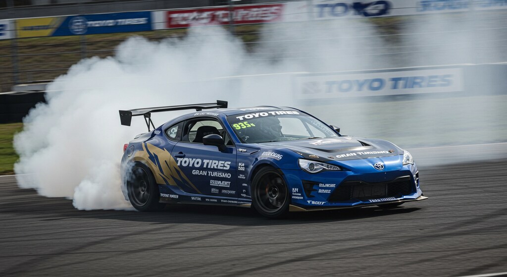 トーヨータイヤ86のドリ車