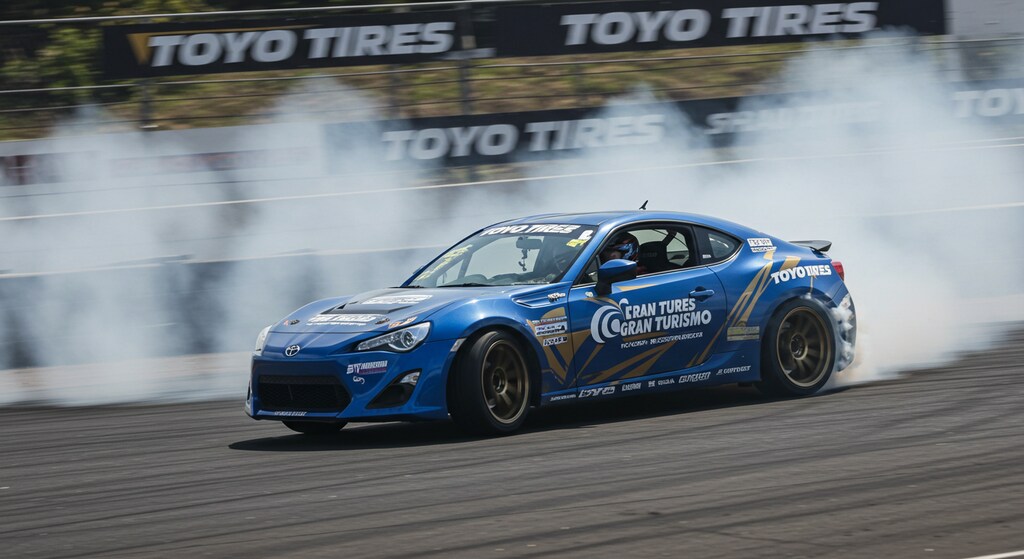 トーヨータイヤ86のドリ車
