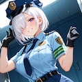 女性警官 8枚目