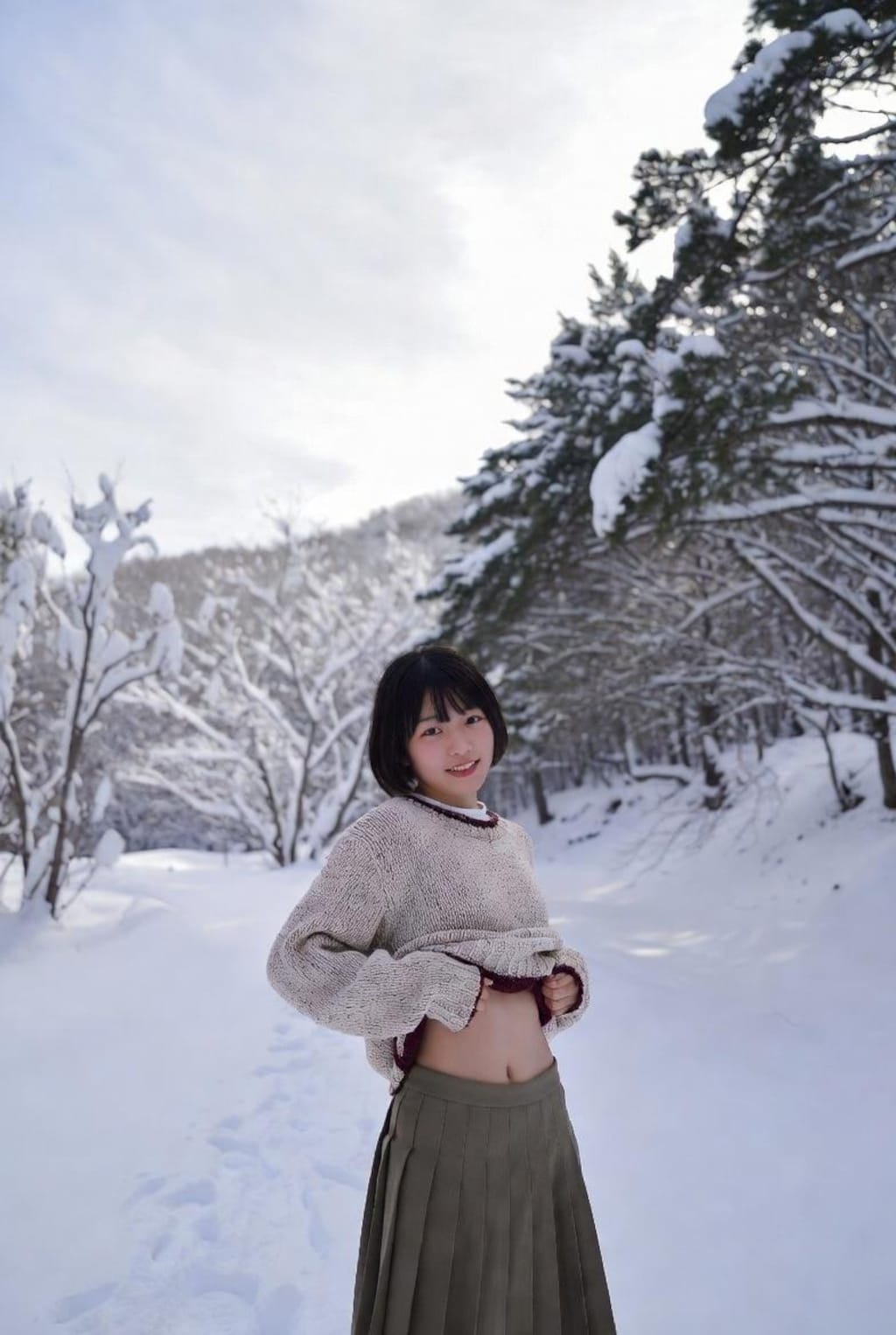 おへそを見せてほしいと頼んでみた