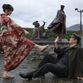 雨の熱海で金色夜叉ごっこ 3枚目