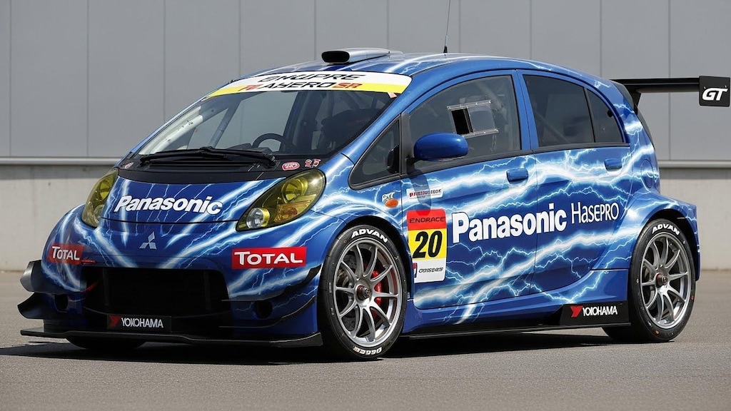 Panasonic iミーブレーシングカー