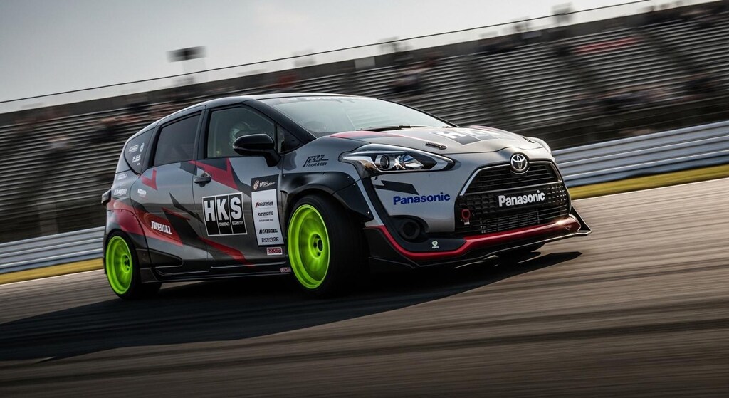 HKSシエンタのドリ車