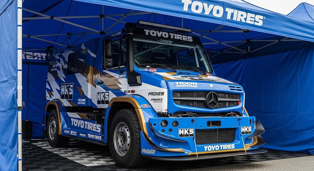 トーヨータイヤベンツウニモグ