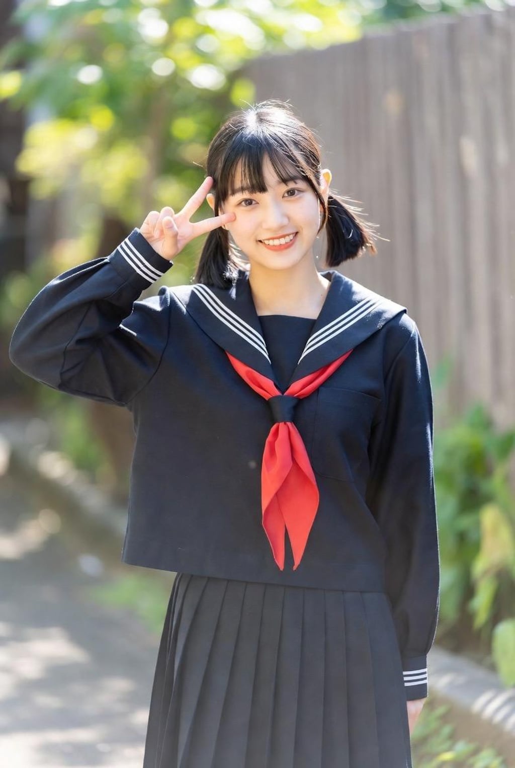 制服→ヌード