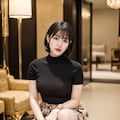 ボブカットの美人OLのしゃがみパンプス姿 5枚目