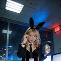 Overtime Bunny at the End of the City 4枚目