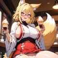 パフェを食べてご満悦の私服パンツ激ダサ巫女狐様 3枚目