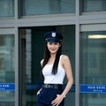 リアルかっこかわいい婦警 10枚目