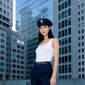 リアルかっこかわいい婦警 2枚目