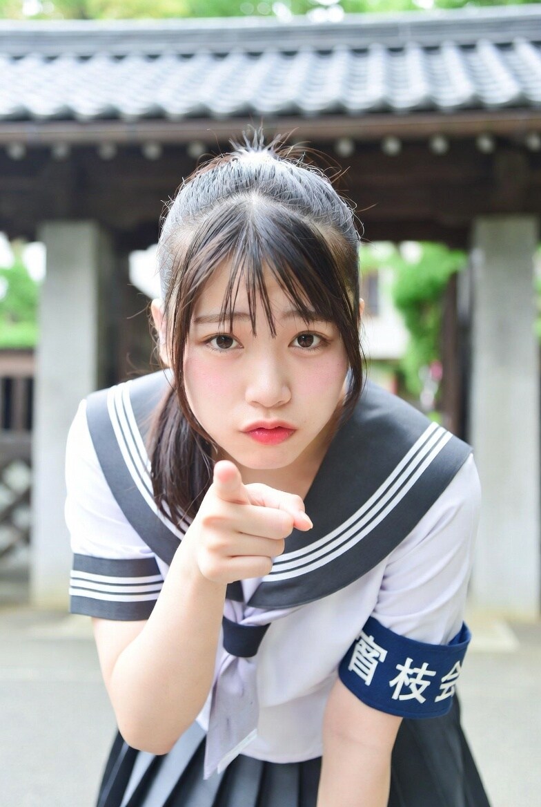 0004 | の人気AIイラスト・グラビア