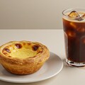 デザートのエッグタルトとアイス珈琲のセット 3枚目