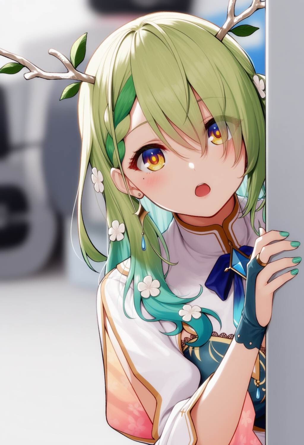 ファウナが物陰からジッと見つめているだけ