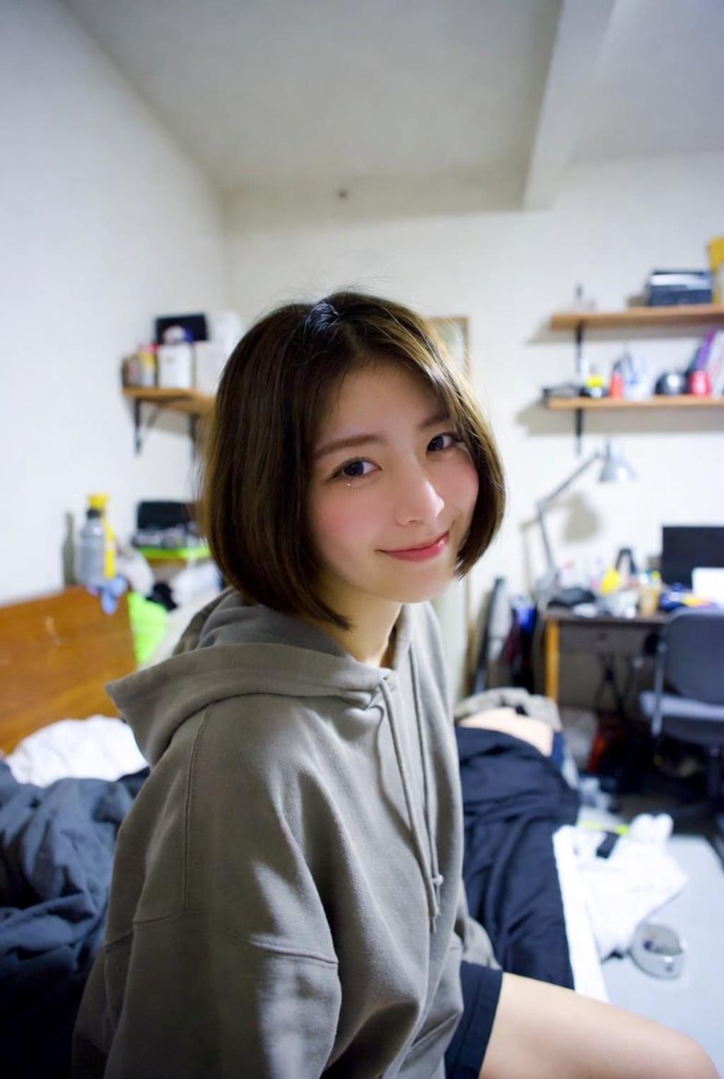 彼女が家に来た 6枚