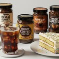 デザートの様々な種類のインスタントコーヒー飲み放題のケーキバイキング 4枚目