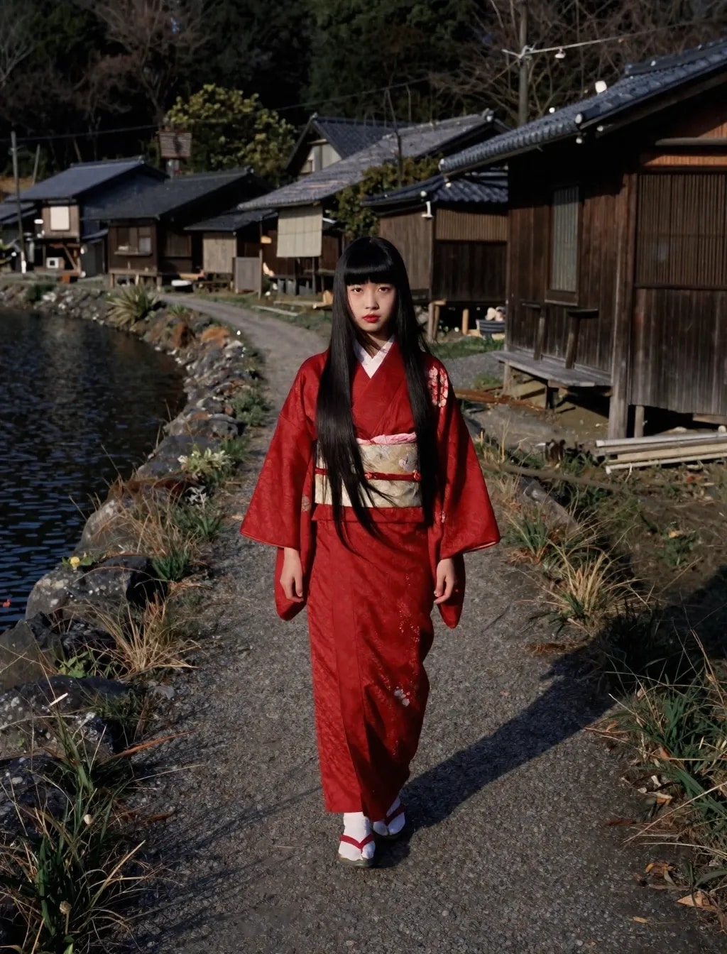 金田一耕助の映画っぽいっ娘２（なんか事件が起きるぞ的な。）