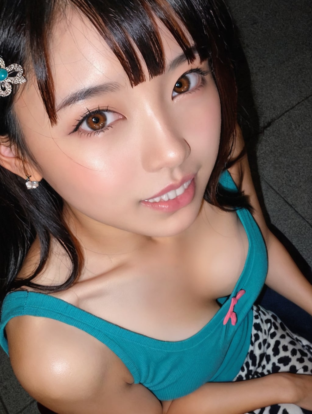 胸ちらJD