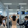 空港の厳しいチェック 11枚目