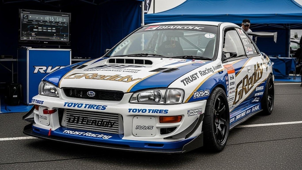 トーヨータイヤインプレッサセダン