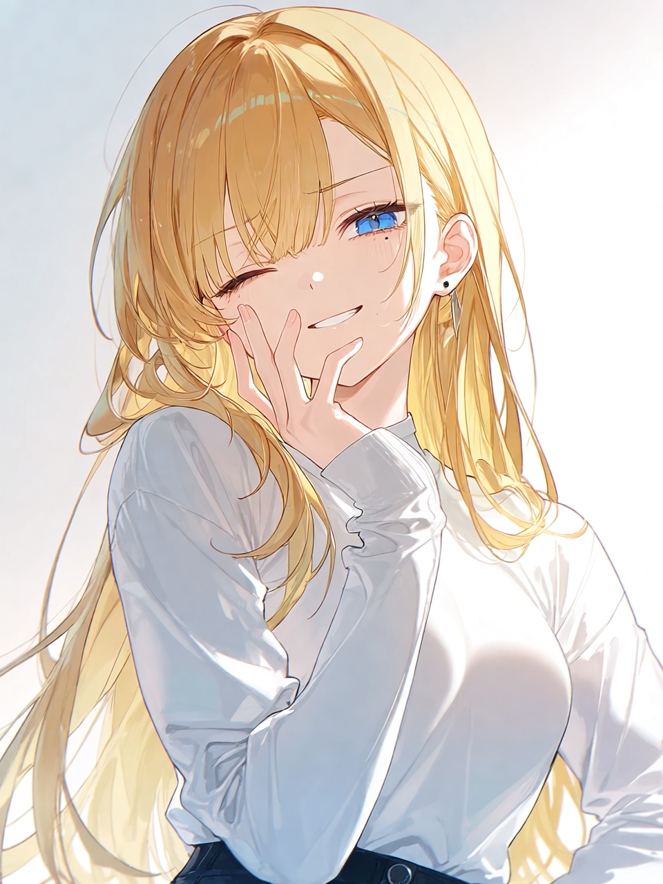 泣きボクロ金髪ギャル