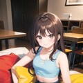 マスタード色のクッションに囲まれる女の子 2枚目