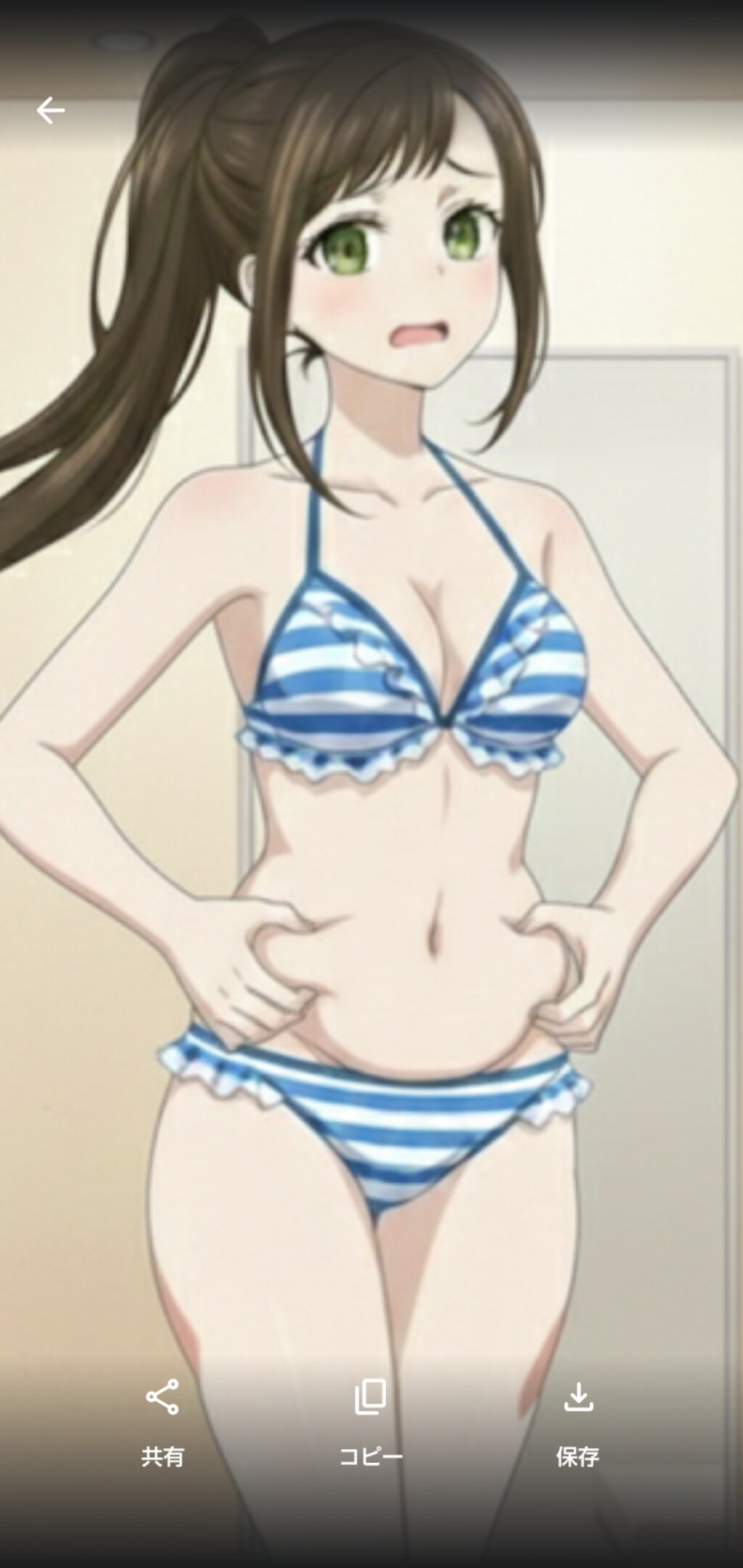 腹肉を気にする福澤幸来