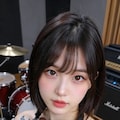 バンド女子のかっこいいヌード 6枚目