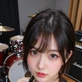 バンド女子のかっこいいヌード 2枚目