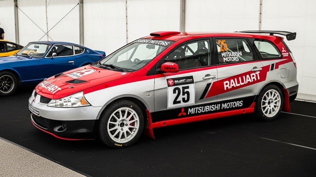 シャリオグランディスラリーカー