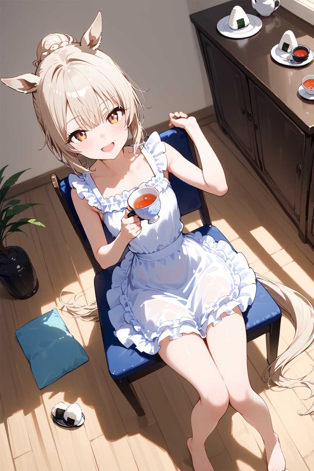 おにぎりとコンソメスープって意外と合いますわね♪