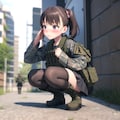 しゃがんでいる軍服少女 3枚目