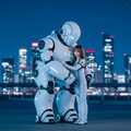 ロボットが人と人の緩衝材になる世界、争いが減るでしょうか？ 2枚目