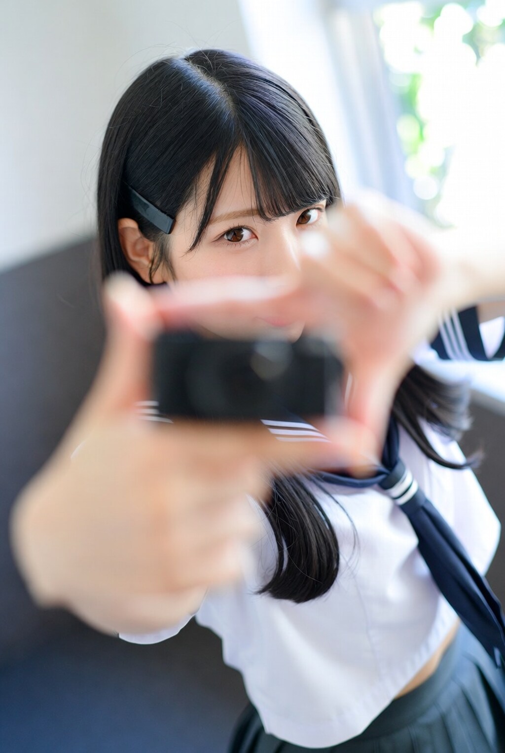 君がフィクションなんてさ