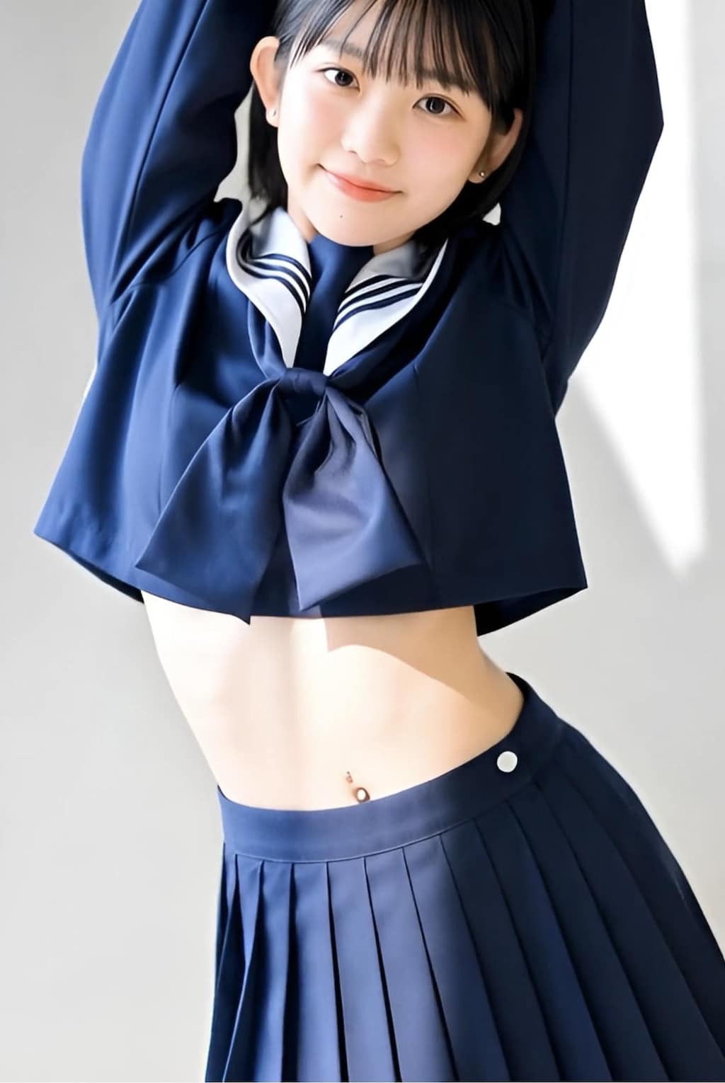 セーラー服とピアス